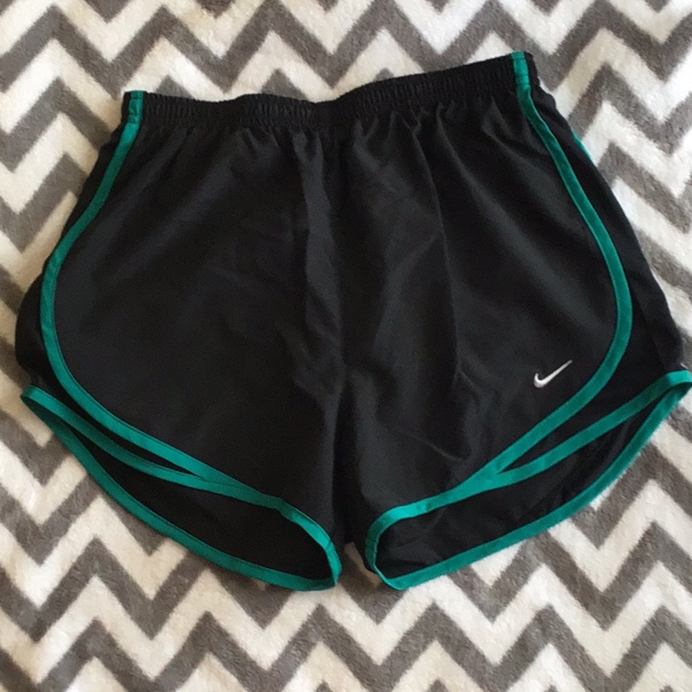 Nike Tempo shorts